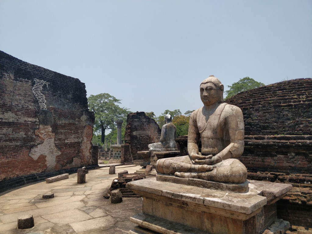 Hiring a bicycle in&nbsp;Polonnaruwa