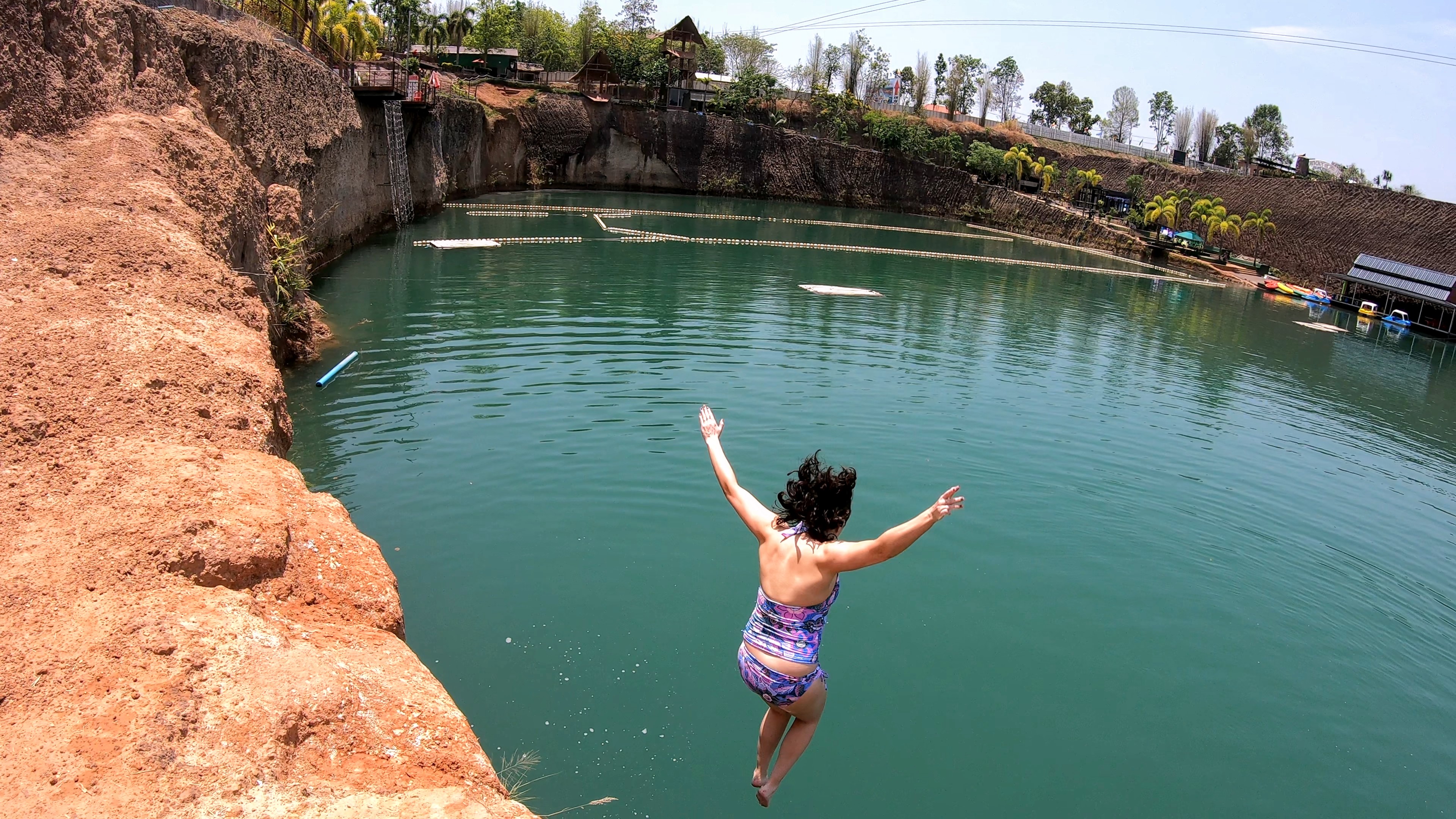 GX010263_1556026472071_high