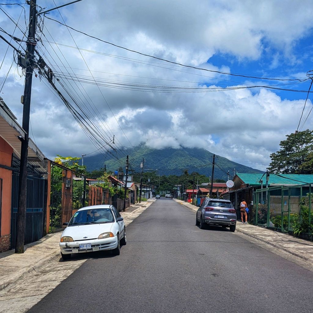 La Fortuna: Frogs, forests and free hot&nbsp;springs